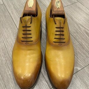 Gucci Men’s Burnished Brown Leather Oxford Dress Shoes Size 9- Made in Italy